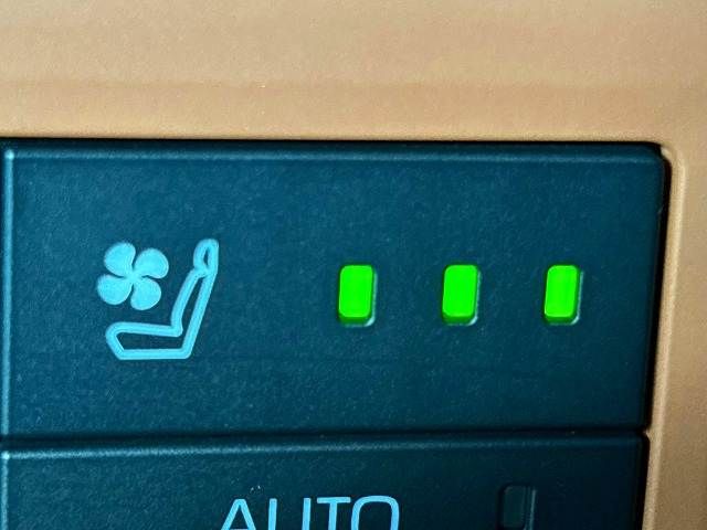 TOYOTA VELLFIRE  HYBRID 2023 Image 31