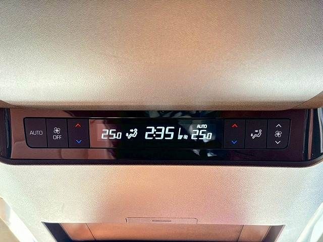 TOYOTA VELLFIRE  HYBRID 2023 Image 31