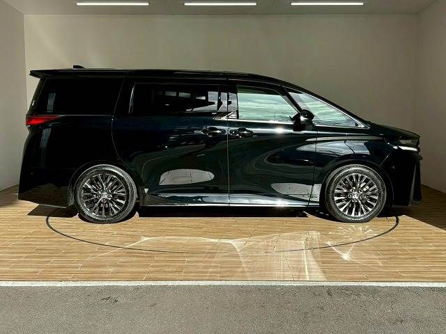TOYOTA VELLFIRE  HYBRID 2023 Image 31