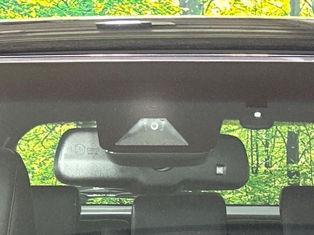 TOYOTA HARRIER 4WD 2017 Image 31