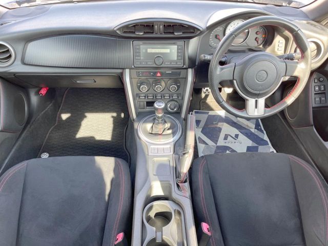 TOYOTA 86 2014 Image 31