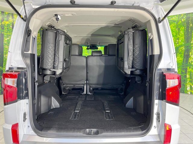 MITSUBISHI DELICA D:5 4WD 2024 Image 31