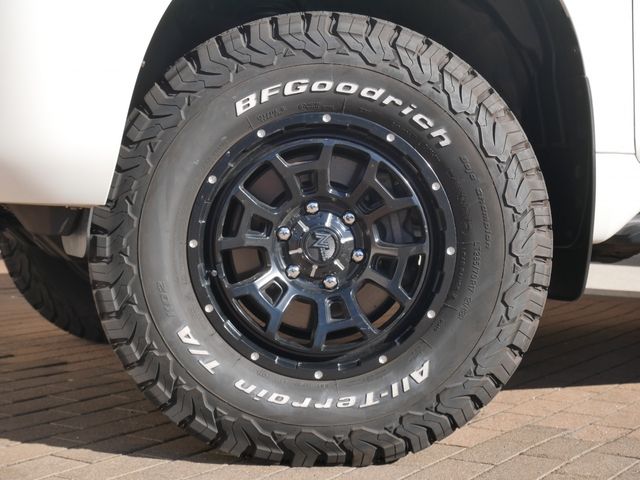 TOYOTA LANDCRUISER PRADO 2019 Image 31