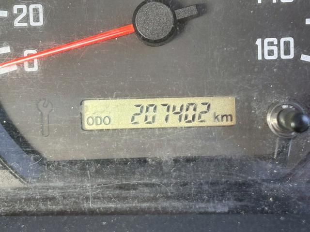 ISUZU ELF 2015 Image 31