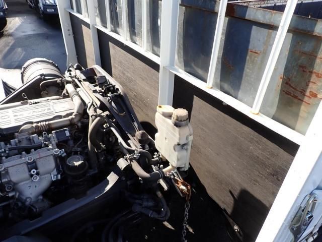 MITSUBISHI FUSOU FIGHTER 2017 Image 31