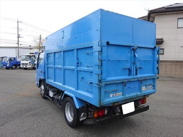 ISUZU ELF 2015 Image 31