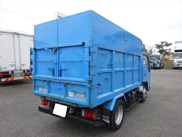 ISUZU ELF 2015 Image 31