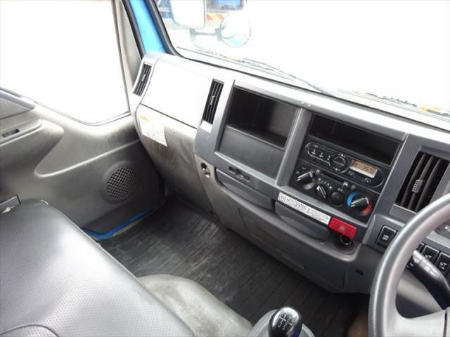 ISUZU ELF 2015 Image 31