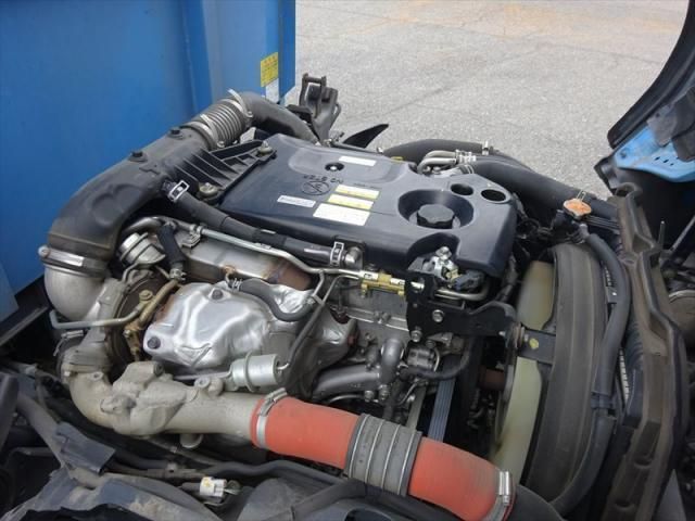 ISUZU ELF 2015 Image 31