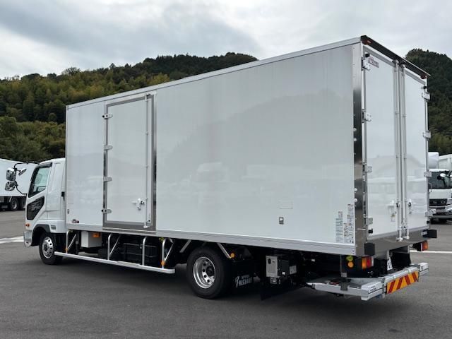 MITSUBISHI FUSOU FIGHTER 2025 Image 31