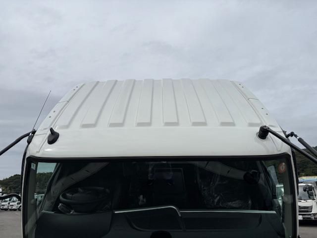 MITSUBISHI FUSOU FIGHTER 2025 Image 31