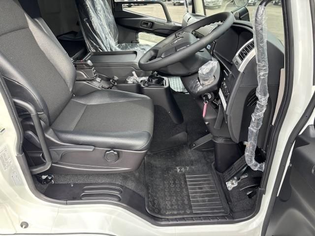 MITSUBISHI FUSOU FIGHTER 2025 Image 31