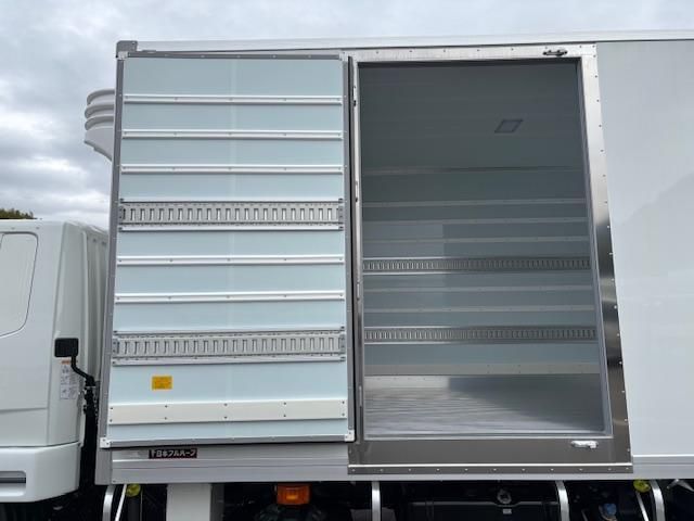 MITSUBISHI FUSOU FIGHTER 2025 Image 31