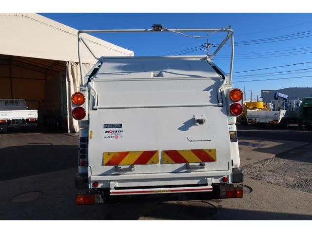 TOYOTA DYNA 2012 Image 31