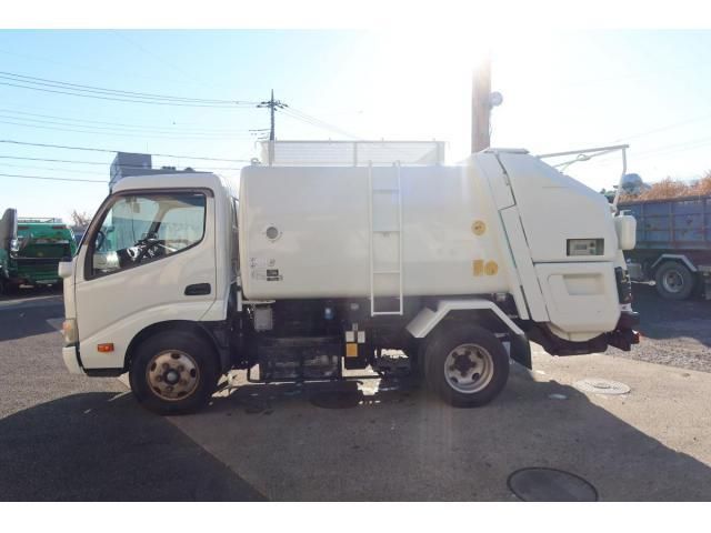 TOYOTA DYNA 2012 Image 31