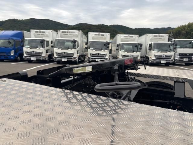 MITSUBISHI FUSOU SUPER GREAT 2025 Image 31