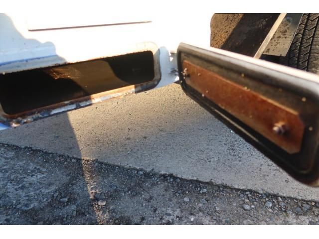 ISUZU ELF 2012 Image 31