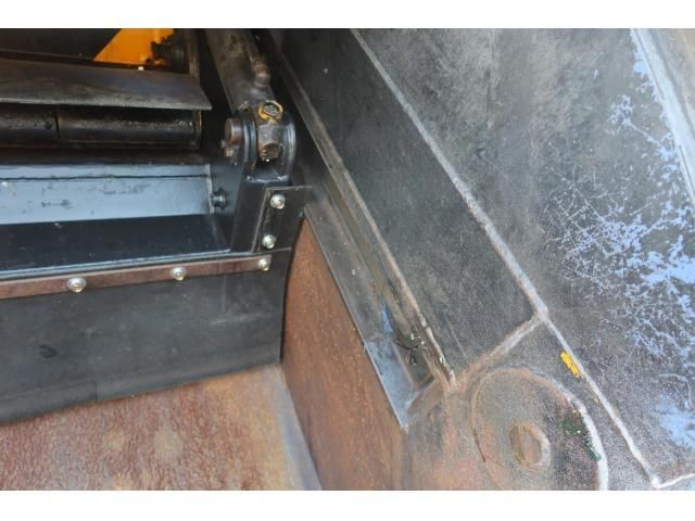 ISUZU ELF 2012 Image 31