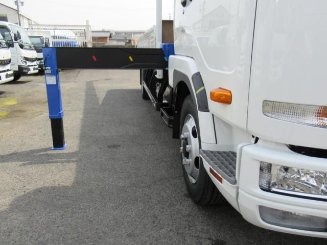 MITSUBISHI FUSOU FIGHTER 2025 Image 31