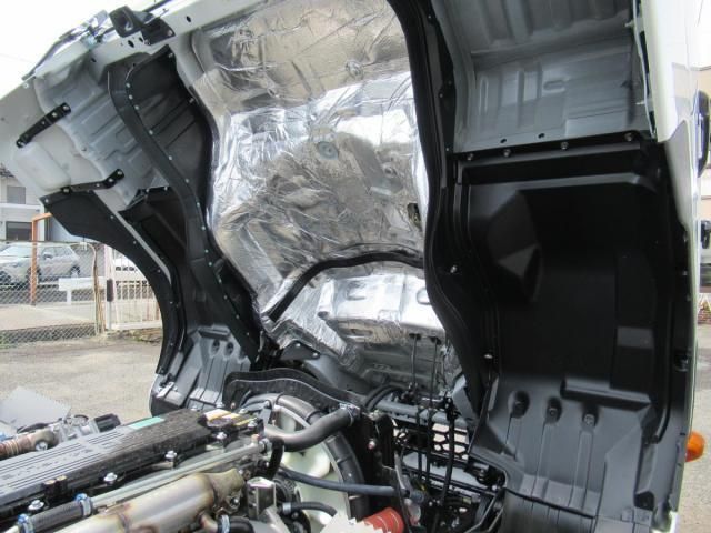 MITSUBISHI FUSOU FIGHTER 2025 Image 31