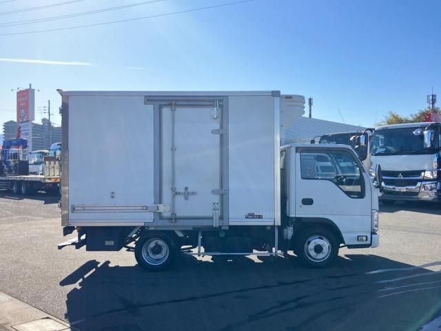 ISUZU ELF 2015 Image 31