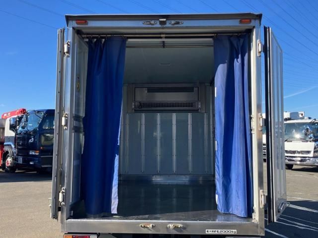 ISUZU ELF 2015 Image 31