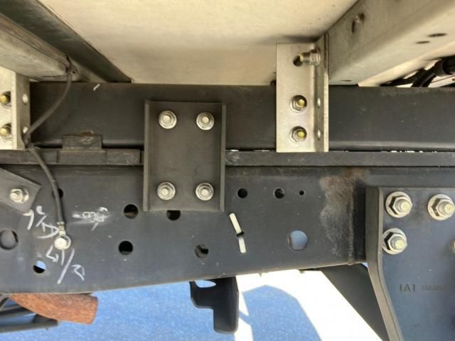 ISUZU ELF 2015 Image 31