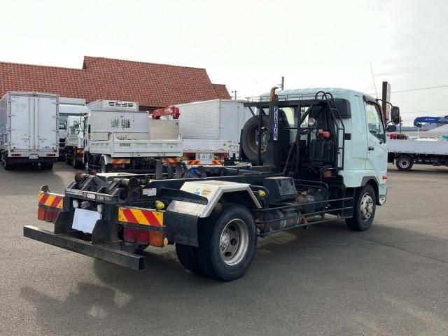 MITSUBISHI FUSOU FIGHTER 2018 Image 31