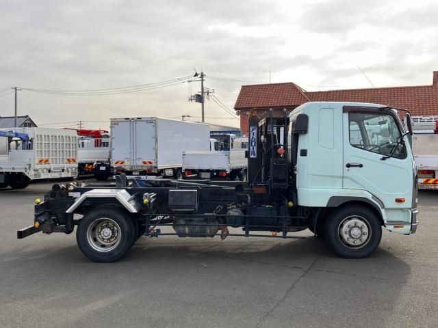 MITSUBISHI FUSOU FIGHTER 2018 Image 31