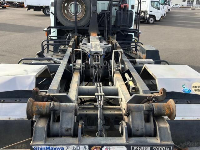 MITSUBISHI FUSOU FIGHTER 2018 Image 31