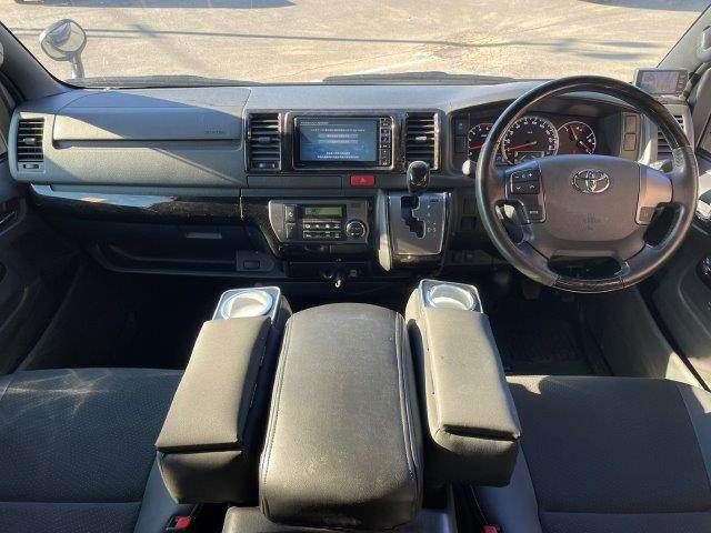 TOYOTA HIACE VAN 2WD 2020 Image 31