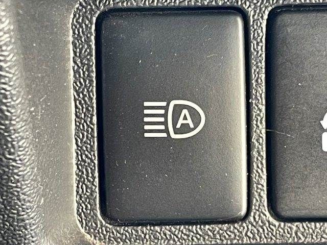 TOYOTA HIACE VAN 2WD 2020 Image 31