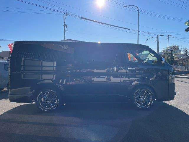 TOYOTA HIACE VAN 2WD 2020 Image 31