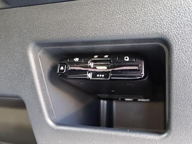 TOYOTA PIXIS MEGA 2017 Image 31