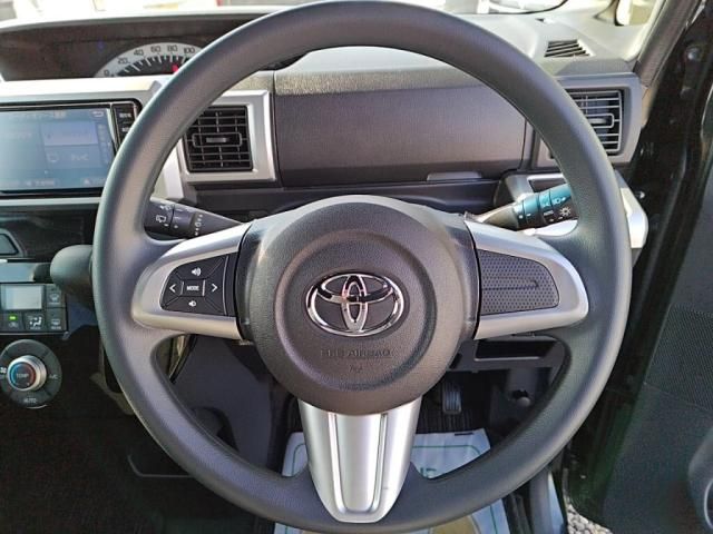 TOYOTA PIXIS MEGA 2017 Image 31