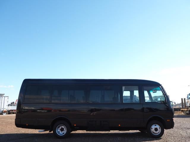 MITSUBISHI ROSA 2017 Image 31