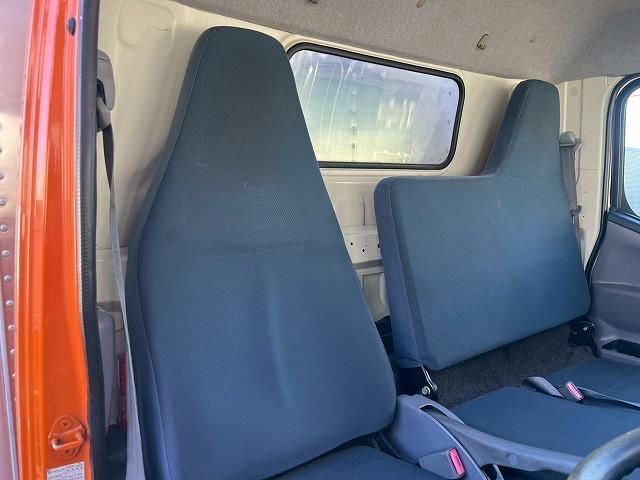 MITSUBISHI CANTER 2012 Image 31