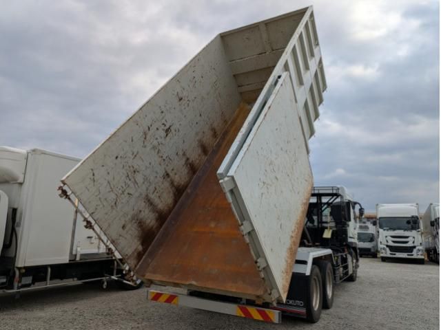 MITSUBISHI FUSOU SUPER GREAT 2024 Image 31