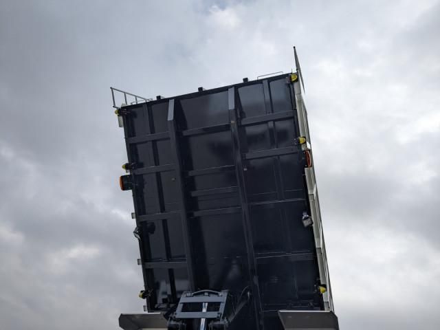 MITSUBISHI FUSOU SUPER GREAT 2024 Image 31