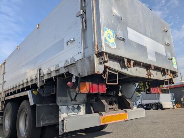 ISUZU GIGA 2007 Image 31