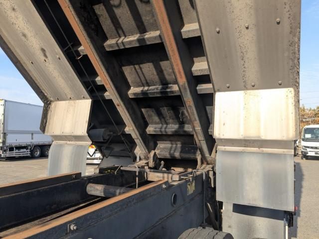 ISUZU GIGA 2007 Image 31