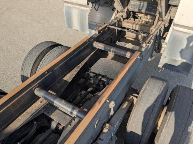 ISUZU GIGA 2007 Image 31