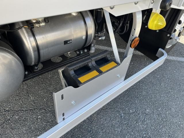 MITSUBISHI FUSOU FIGHTER 2025 Image 31