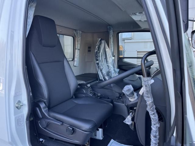 MITSUBISHI FUSOU FIGHTER 2025 Image 31