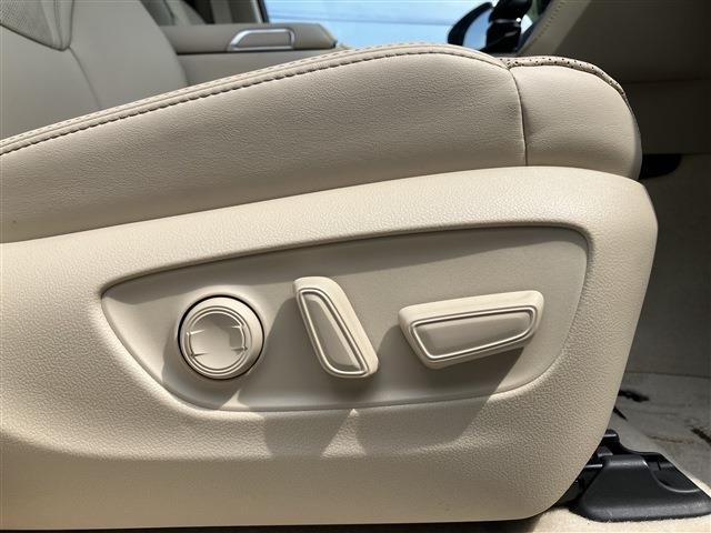 TOYOTA LANDCRUISER WAGON 2023 Image 31