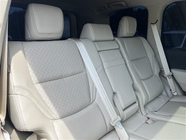 TOYOTA LANDCRUISER WAGON 2023 Image 31