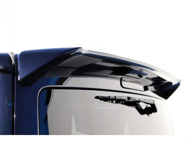 TOYOTA HIACE VAN 4WD 2018 Image 31