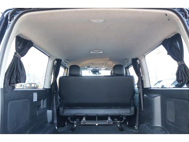 TOYOTA HIACE VAN 4WD 2018 Image 31