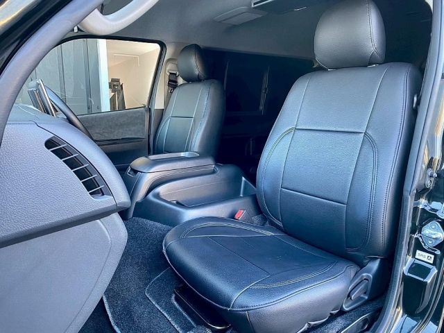 TOYOTA HIACE WAGON 4WD 2023 Image 31