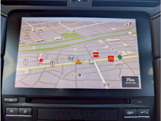 PORSCHE 911 2018 Image 31